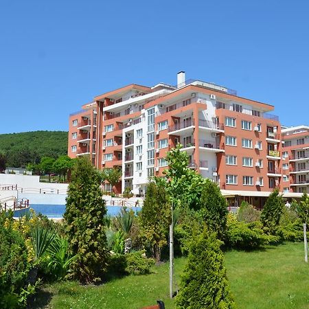 Single Private Apartments In Marina View Fort Beach Sveti Vlas Exterior photo