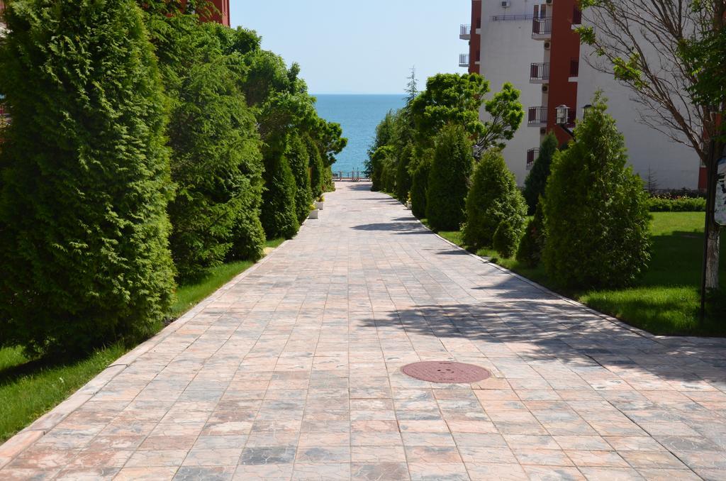 Single Private Apartments In Marina View Fort Beach Sveti Vlas Exterior photo